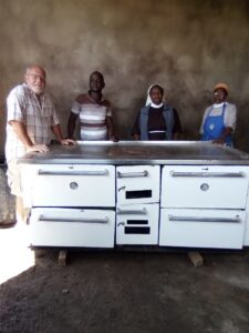 spanky w: new stove africa